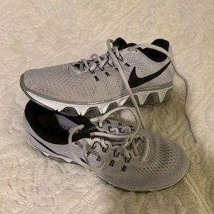 Nike Shoes - Gray